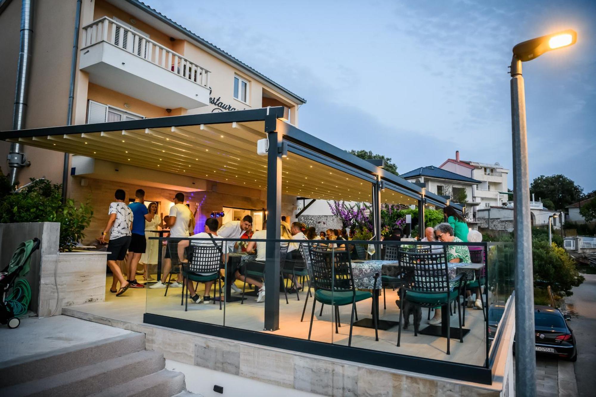 Villa Antoni Razanj Bagian luar foto